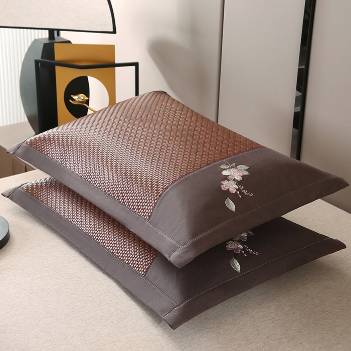 91家纺网 家纺一手货源 找家纺 （总）小牛席业 2026春夏新款霸王藤夏凉枕枕头枕芯（枕套+枕芯）-清雅花语夏天枕套藤枕头冰藤枕套冰丝枕套