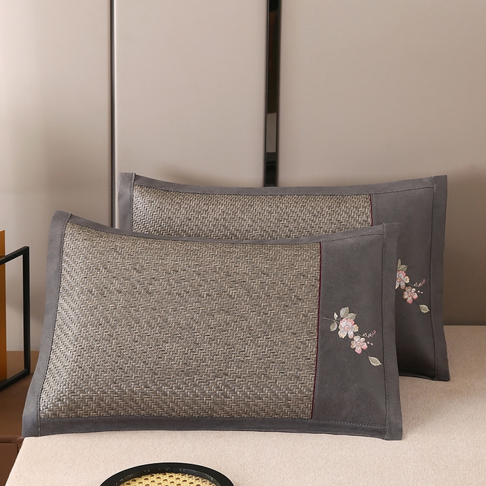 91家纺网 家纺一手货源 找家纺 小牛席业 2026春夏新款霸王藤夏凉枕枕头枕芯（枕套+枕芯）-清雅花语 霸王藤夏凉枕-清雅花语（灰色）