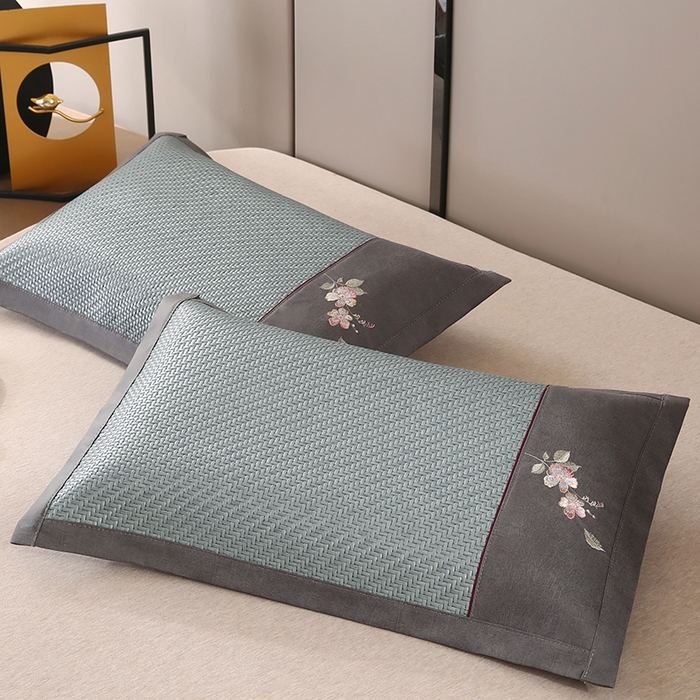 91家纺网 家纺一手货源 找家纺 小牛席业 2026春夏新款霸王藤夏凉枕枕头枕芯（枕套+枕芯）-清雅花语 霸王藤夏凉枕-清雅花语（蓝色）