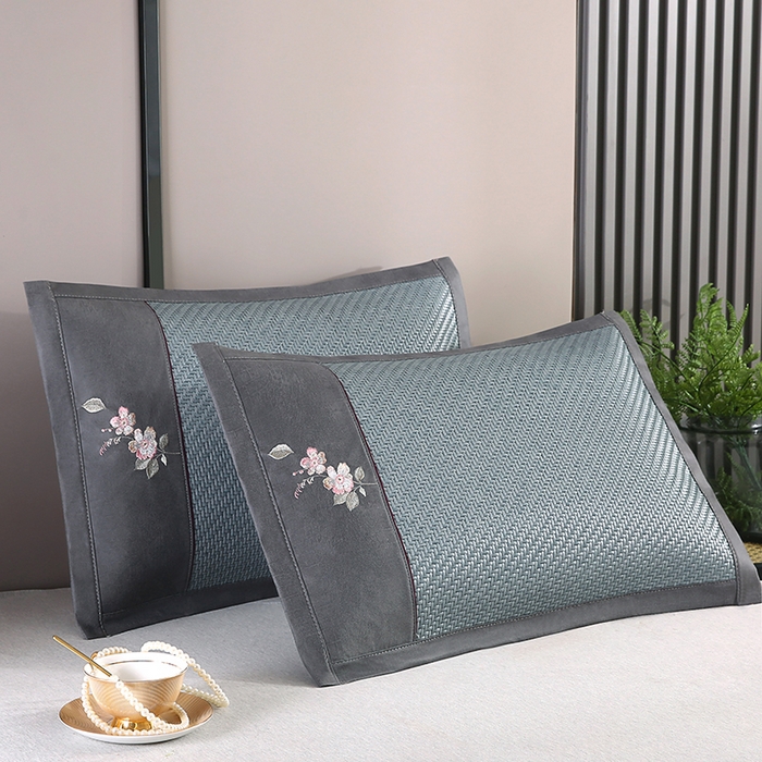 91家纺网 家纺一手货源 找家纺 小牛席业 2026春夏新款霸王藤夏凉枕枕头枕芯（枕套+枕芯）-清雅花语 霸王藤夏凉枕-清雅花语（蓝色）