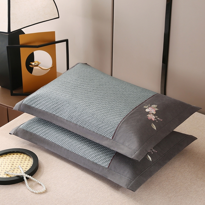 91家纺网 家纺一手货源 找家纺 小牛席业 2026春夏新款霸王藤夏凉枕枕头枕芯（枕套+枕芯）-清雅花语 霸王藤夏凉枕-清雅花语（蓝色）