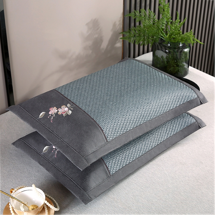 91家纺网 家纺一手货源 找家纺 小牛席业 2026春夏新款霸王藤夏凉枕枕头枕芯（枕套+枕芯）-清雅花语 霸王藤夏凉枕-清雅花语（蓝色）