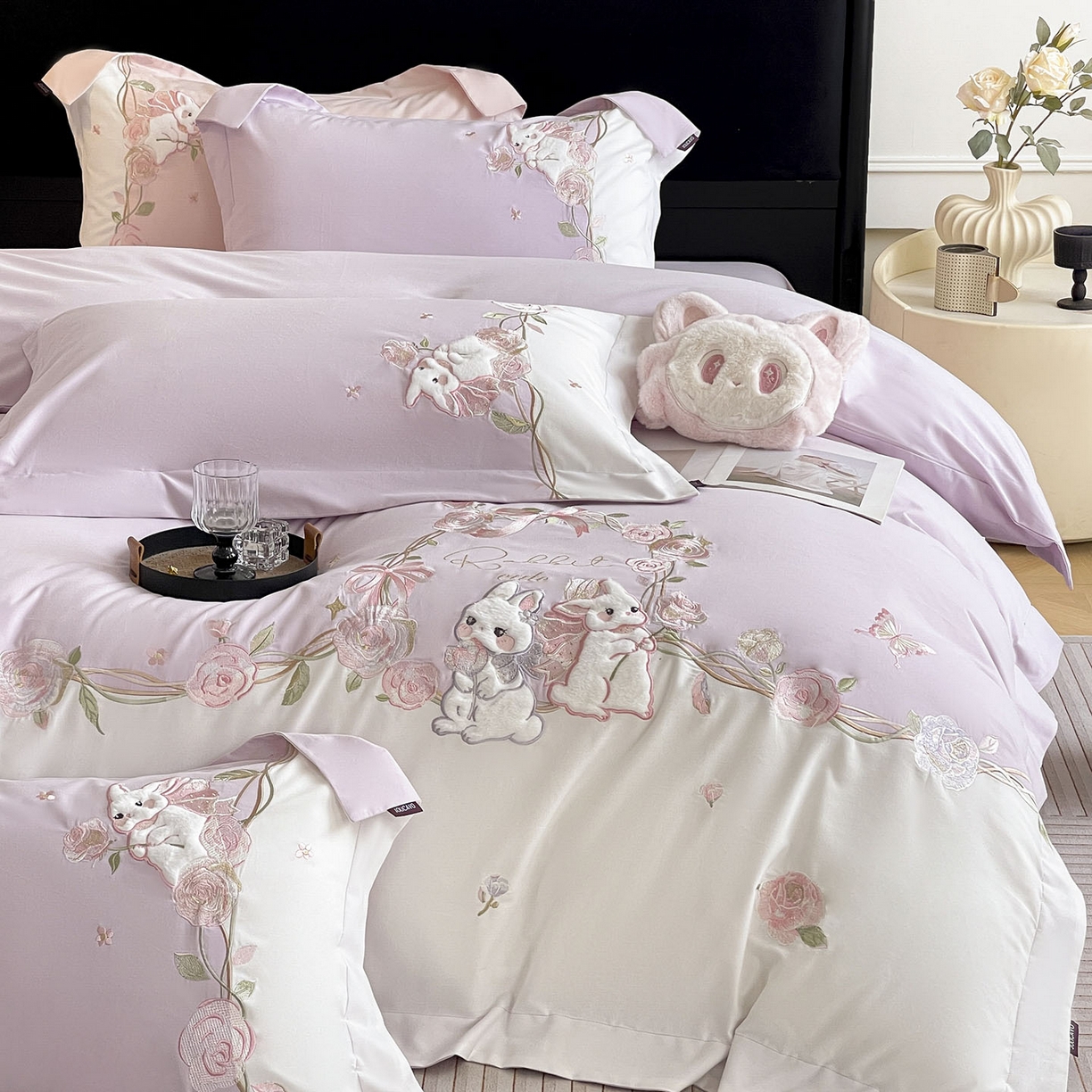 91家纺网 家纺一手货源 找家纺 （总）乔利卡沃 2026爆款新品少女心A类100支长绒棉纯棉四件套全棉刺绣兔子被套床单床笠公主风