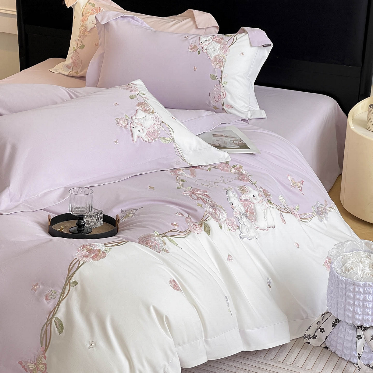 91家纺网 家纺一手货源 找家纺 乔利卡沃 2026爆款新品少女心A类100支长绒棉纯棉四件套全棉刺绣兔子被套床单床笠公主风 月汐兔-黛紫