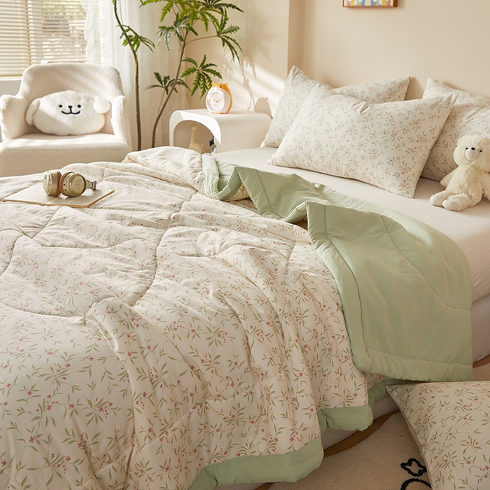 91家纺网 家纺一手货源 找家纺 海洋家纺 2026新款100%新疆棉花印花夏被亲肤仿棉夏凉被纯手包边空调被薄被子 夏日风