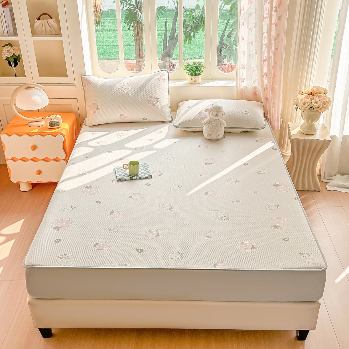 91家纺网 家纺一手货源 找家纺 （总）小萌虎  2026年新款乙纶PE提花冰豆豆凉席床笠款卡通