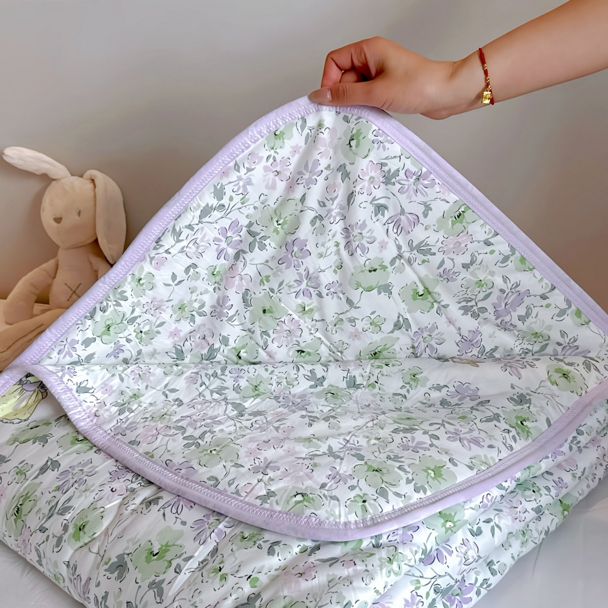 91家纺网 家纺一手货源 找家纺 兜米家居 2026春夏新款针织夏被夏凉被空调被 花园兔