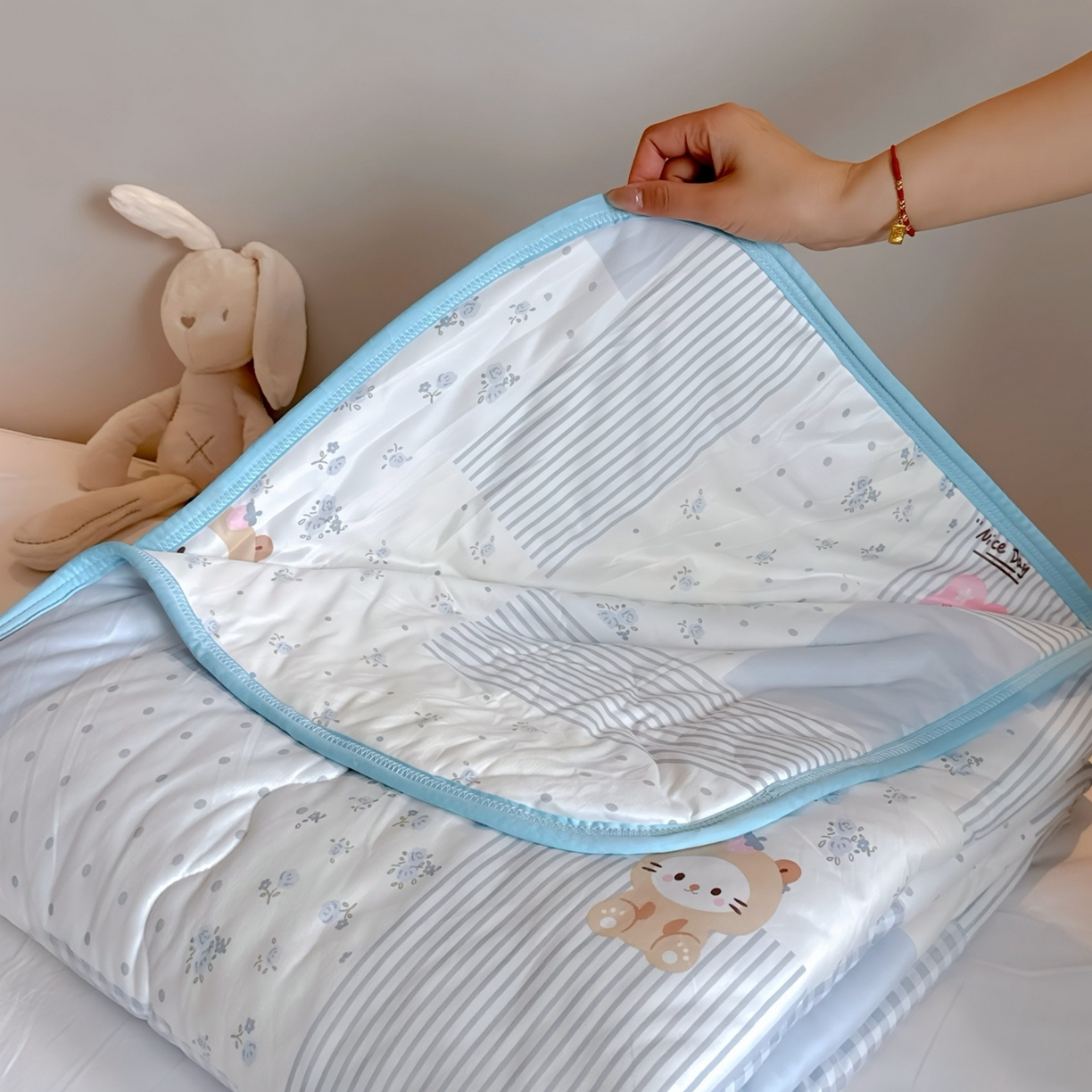 91家纺网 家纺一手货源 找家纺 兜米家居 2026春夏新款针织夏被夏凉被空调被 萌宠乐园