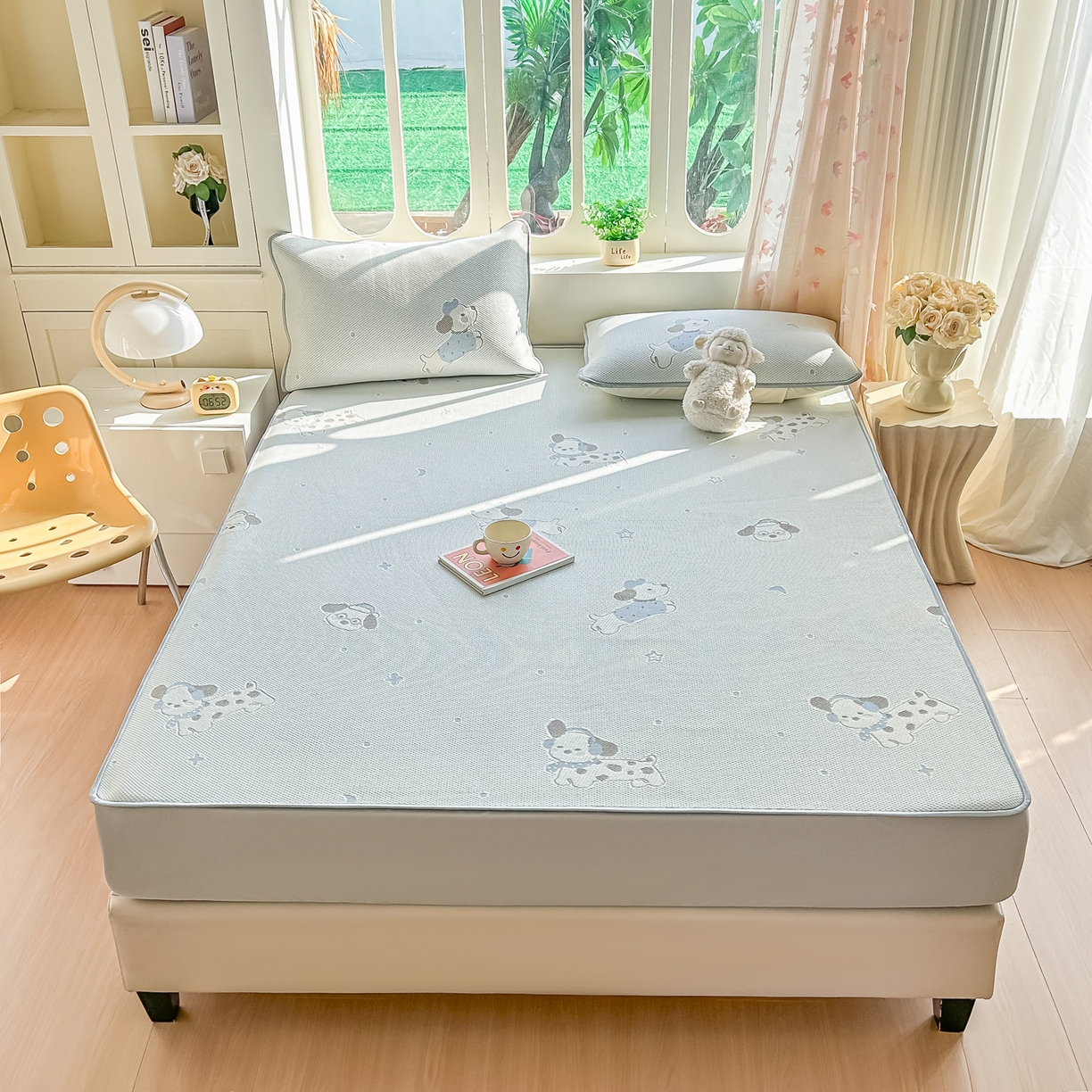 91家纺网 家纺一手货源 找家纺 （总）小萌虎  2026年新款乙纶PE提花冰豆豆凉席床笠款卡通