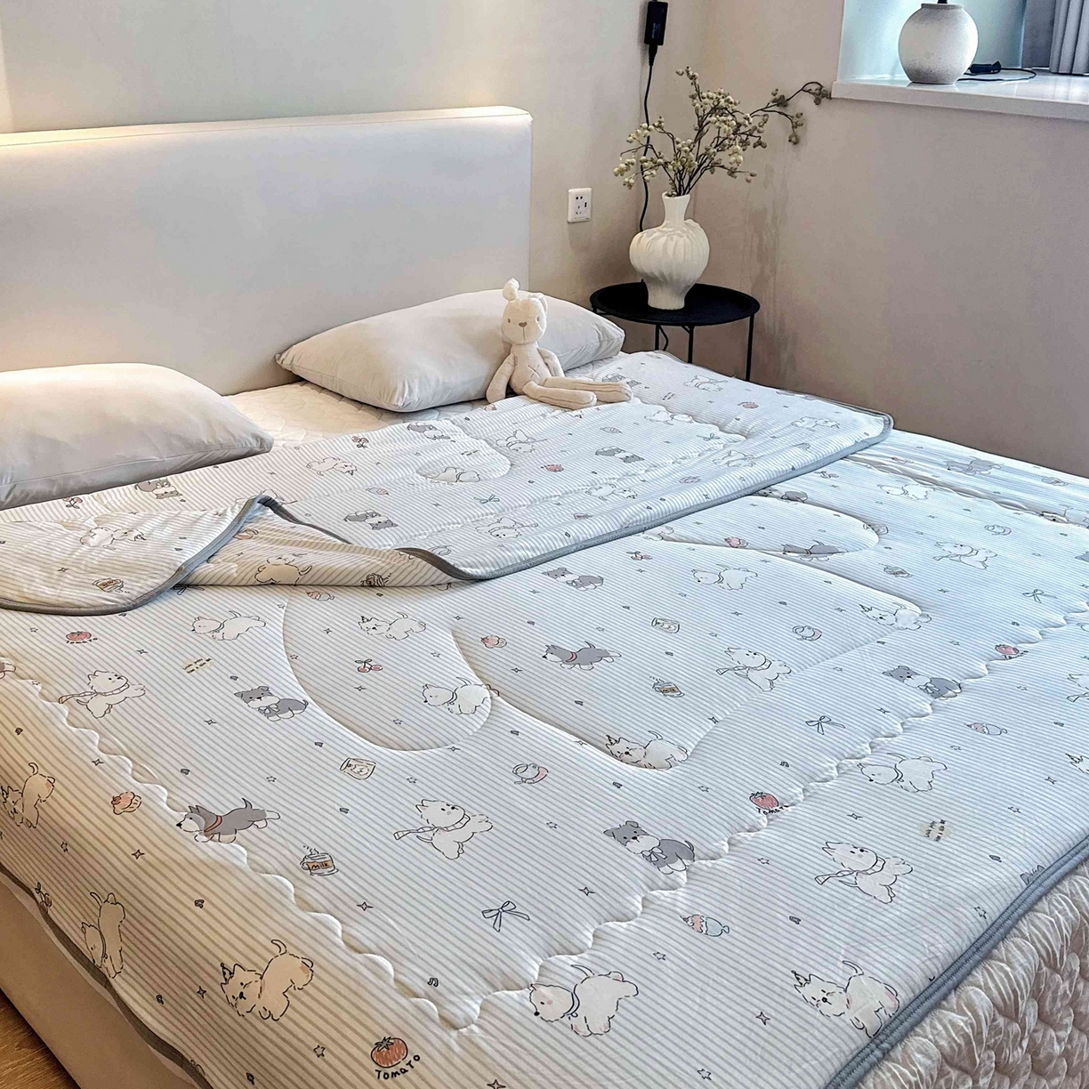 91家纺网 家纺一手货源 找家纺 兜米家居 2026春夏新款针织夏被夏凉被空调被 调皮小狗