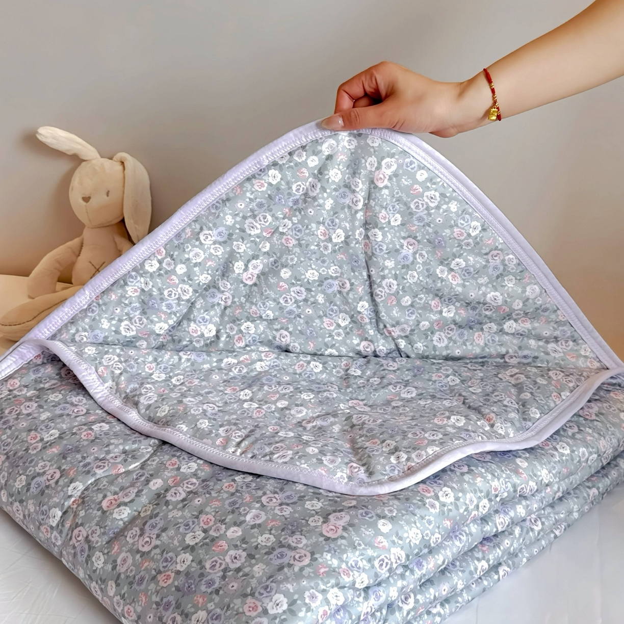 91家纺网 家纺一手货源 找家纺 兜米家居 2026春夏新款针织夏被夏凉被空调被 春意