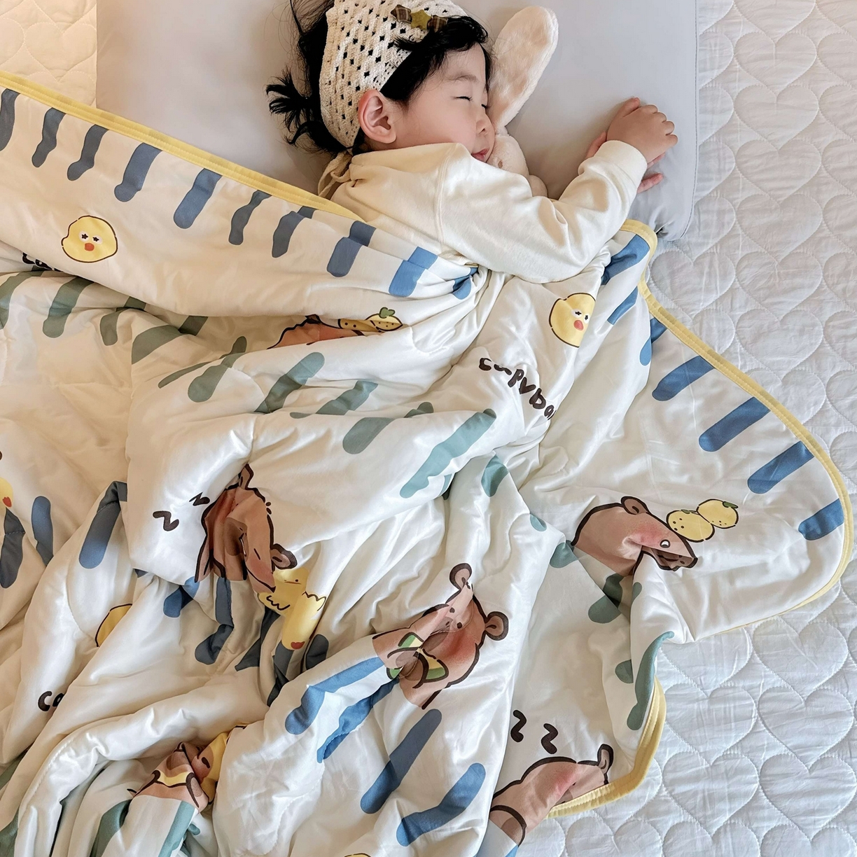 91家纺网 家纺一手货源 找家纺 兜米家居 2026春夏新款针织夏被夏凉被空调被 卡皮巴拉