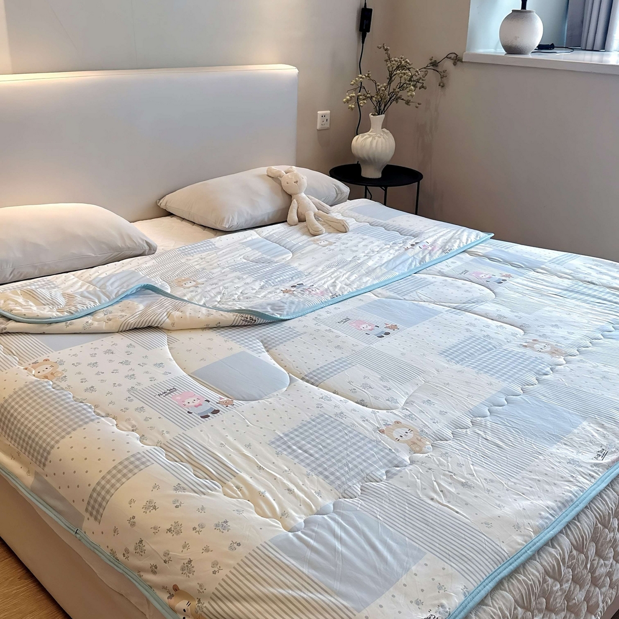 91家纺网 家纺一手货源 找家纺 兜米家居 2026春夏新款针织夏被夏凉被空调被 萌宠乐园