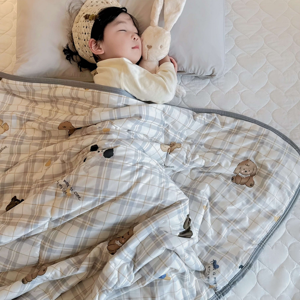 91家纺网 家纺一手货源 找家纺 兜米家居 2026春夏新款针织夏被夏凉被空调被 格子狗狗