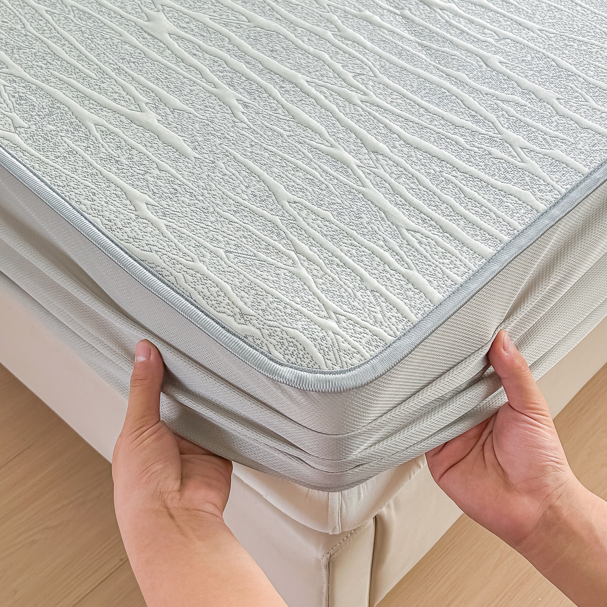 91家纺网 家纺一手货源 找家纺 （总）小萌虎  2026年新款乙纶PE提花冰豆豆凉席床笠款卡通