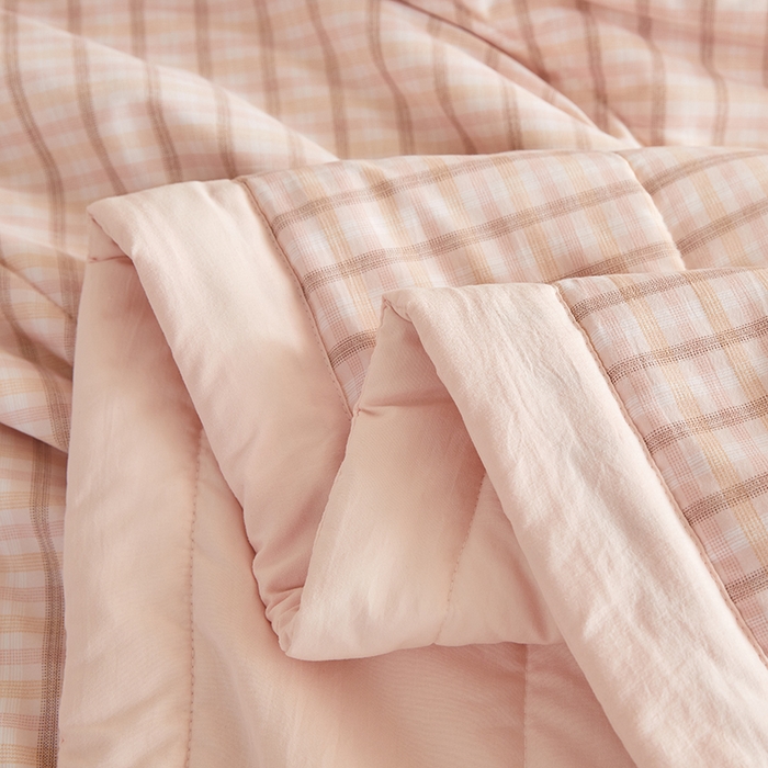 91家纺网 家纺一手货源 找家纺 海洋家纺 2026新款100%新疆棉花印花夏被亲肤仿棉夏凉被纯手包边空调被薄被子 贝拉 粉