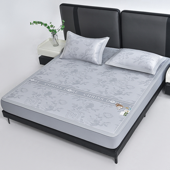 91家纺网 家纺一手货源 找家纺 小牛席业 2026春夏新款【实拍风格】双PE高凉感凉席席子-盛世蔷薇冰丝席（床笠款） 盛世蔷薇-灰色