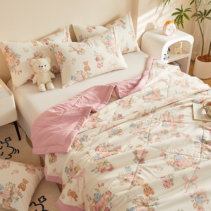 91家纺网 家纺一手货源 找家纺 海洋家纺 2026新款100%新疆棉花印花夏被亲肤仿棉夏凉被纯手包边空调被薄被子 花开富贵