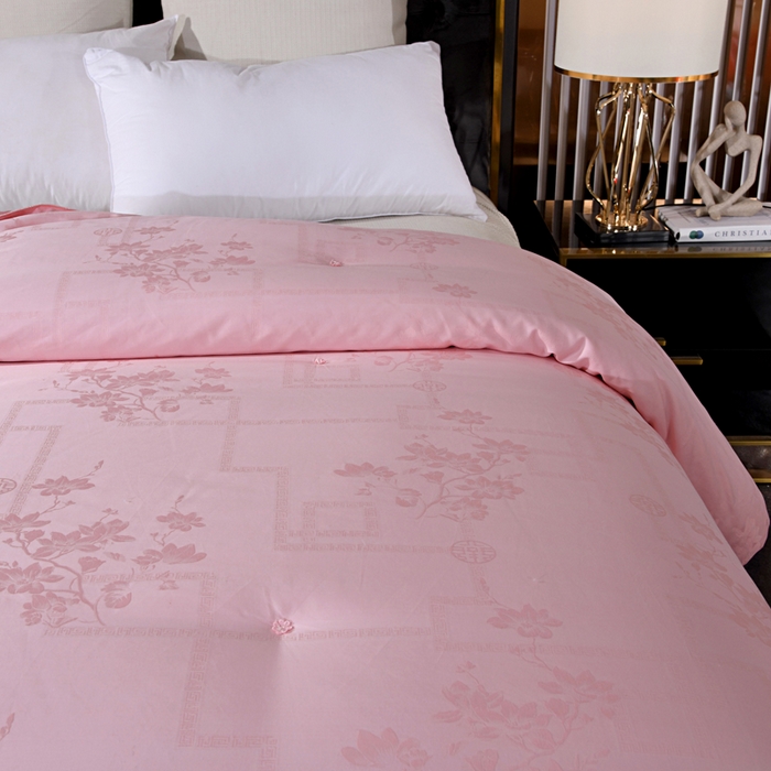 91家纺网 家纺一手货源 找家纺 禹祥家纺 2025新款60s全棉提花蚕丝被被子被芯-芳菲影致系列 芳菲影致-玉色