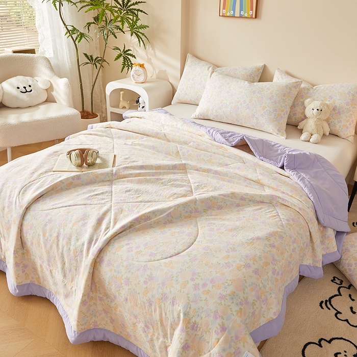 91家纺网 家纺一手货源 找家纺 海洋家纺 2026新款100%新疆棉花印花夏被亲肤仿棉夏凉被纯手包边空调被薄被子 花之恋 紫