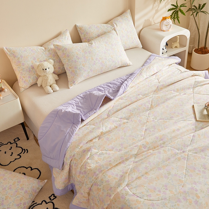 91家纺网 家纺一手货源 找家纺 海洋家纺 2026新款100%新疆棉花印花夏被亲肤仿棉夏凉被纯手包边空调被薄被子 花之恋 紫