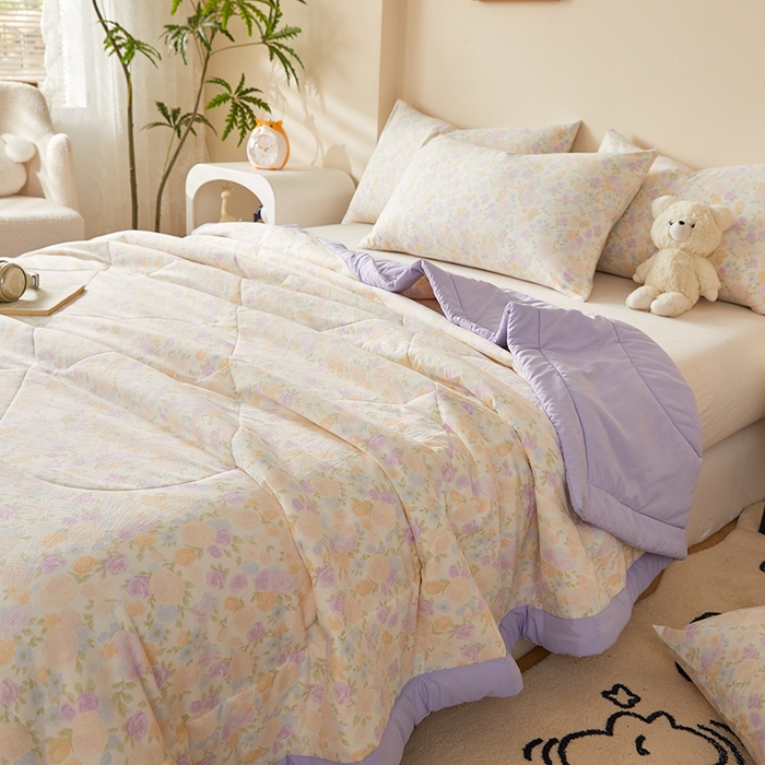 91家纺网 家纺一手货源 找家纺 海洋家纺 2026新款100%新疆棉花印花夏被亲肤仿棉夏凉被纯手包边空调被薄被子 花之恋 紫