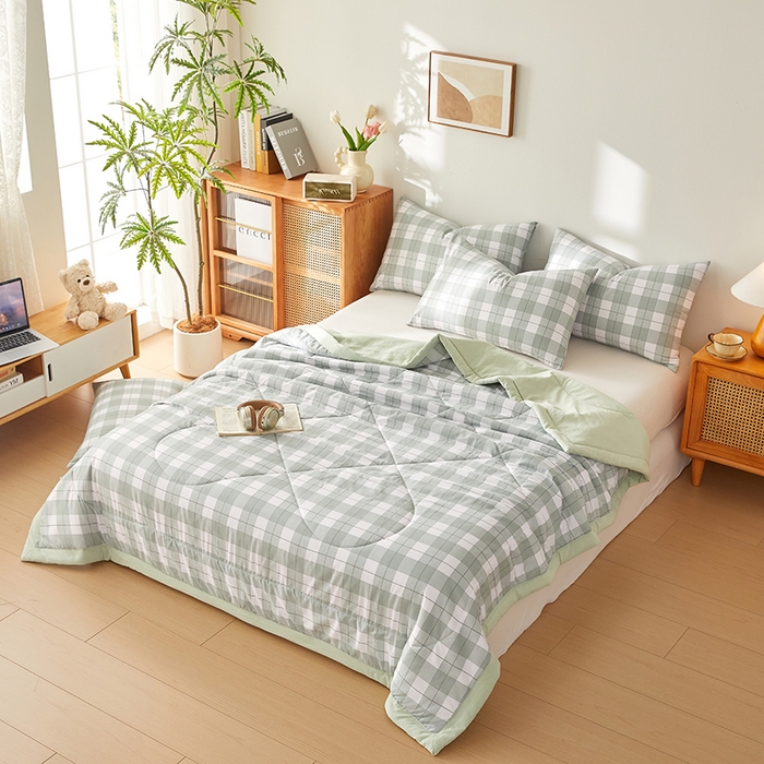 91家纺网 家纺一手货源 找家纺 海洋家纺 2026新款100%新疆棉花印花夏被亲肤仿棉夏凉被纯手包边空调被薄被子 简约 绿