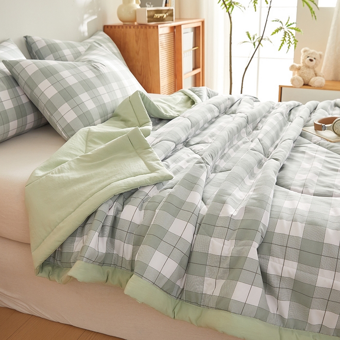 91家纺网 家纺一手货源 找家纺 海洋家纺 2026新款100%新疆棉花印花夏被亲肤仿棉夏凉被纯手包边空调被薄被子 简约 绿