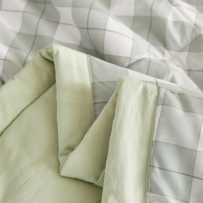 91家纺网 家纺一手货源 找家纺 海洋家纺 2026新款100%新疆棉花印花夏被亲肤仿棉夏凉被纯手包边空调被薄被子 简约 绿