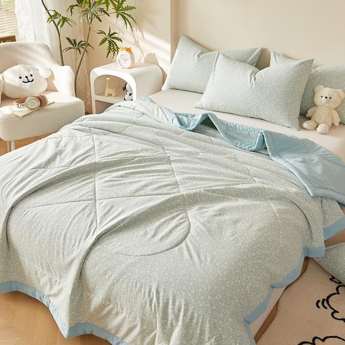 91家纺网 家纺一手货源 找家纺 海洋家纺 2026新款100%新疆棉花印花夏被亲肤仿棉夏凉被纯手包边空调被薄被子 璃沫 兰