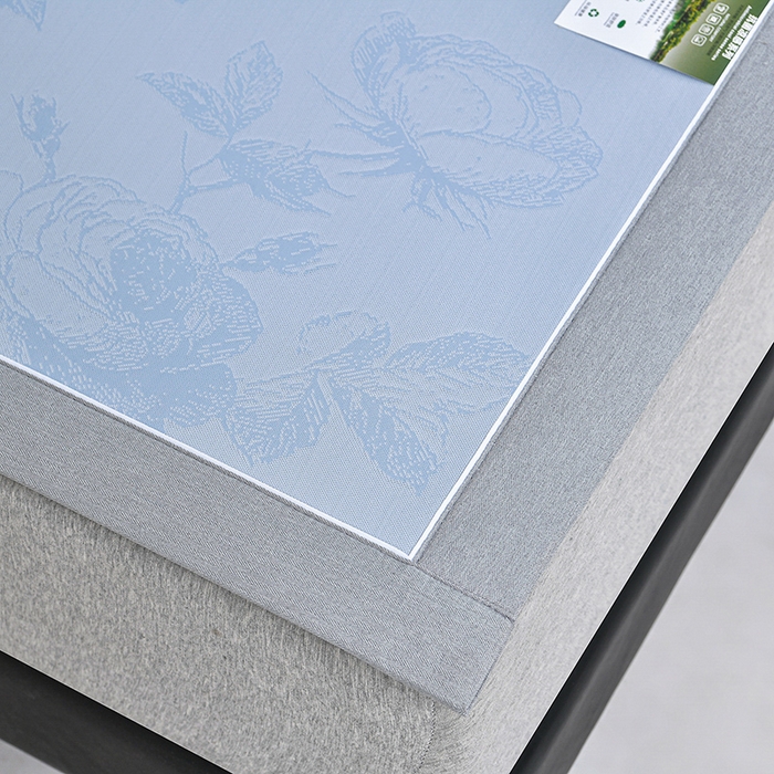 91家纺网 家纺一手货源 找家纺 小牛席业 2026春夏新款【实拍风格】双PE高凉感凉席席子-盛世蔷薇冰丝席 盛世蔷薇-蓝色