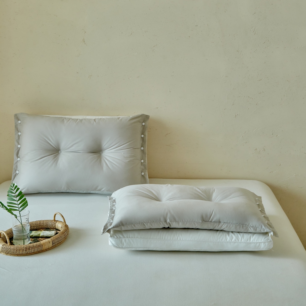 91家纺网 家纺一手货源 找家纺 （总）梵希良品家纺 2026新款二合一子母枕头A类纯棉全棉云朵羽丝绒柔软护颈枕芯可拆卸枕头洗枕头枕芯