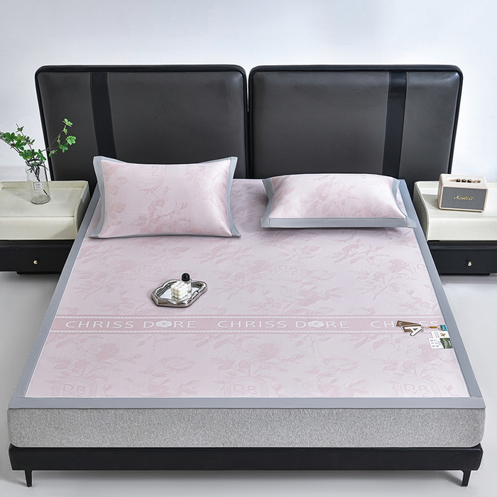 91家纺网 家纺一手货源 找家纺 小牛席业 2026春夏新款【实拍风格】双PE高凉感凉席席子-盛世蔷薇冰丝席 盛世蔷薇-粉色