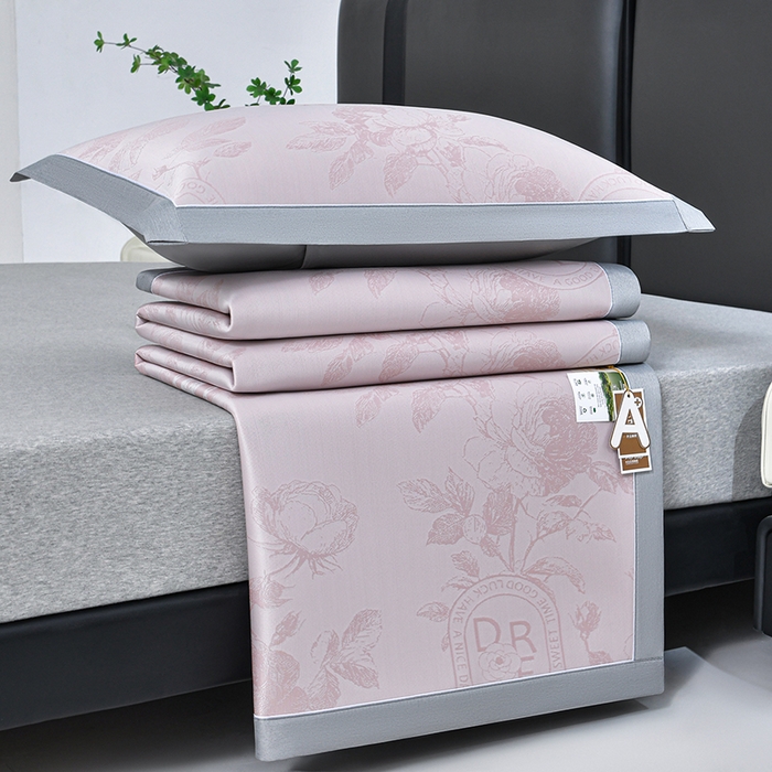 91家纺网 家纺一手货源 找家纺 小牛席业 2026春夏新款【实拍风格】双PE高凉感凉席席子-盛世蔷薇冰丝席 盛世蔷薇-粉色