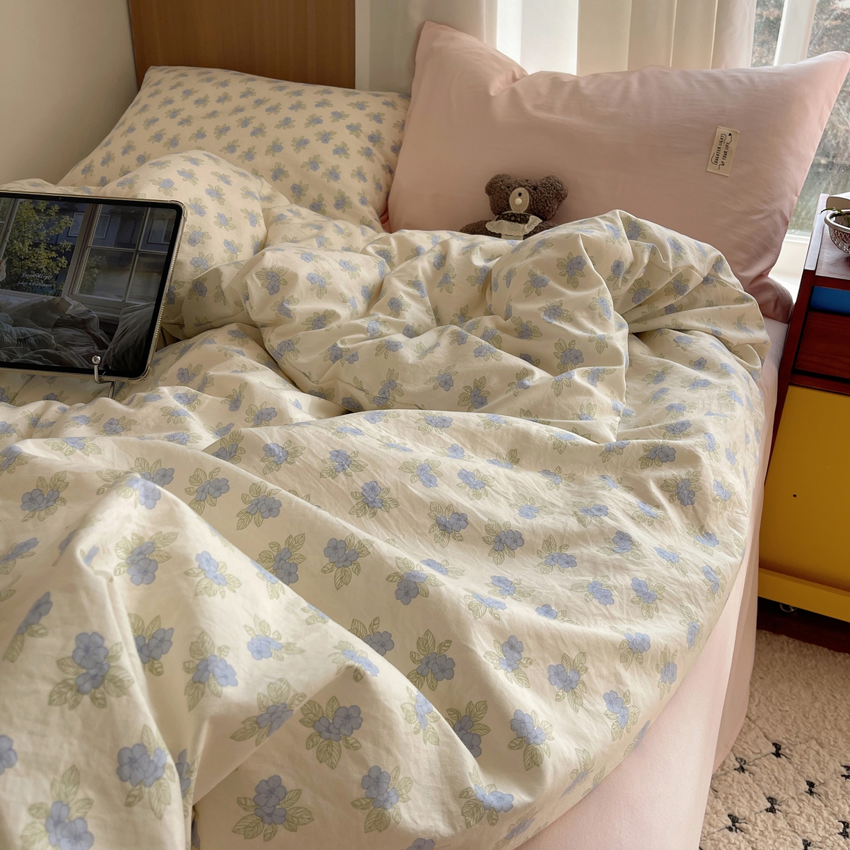 91家纺网 家纺一手货源 找家纺 （总）轻奢坊 2026新款水洗棉可露丽撞色四件套