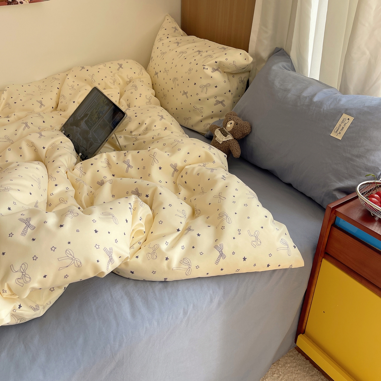 91家纺网 家纺一手货源 找家纺 轻奢坊 2026新款水洗棉可露丽撞色四件套 可露丽结