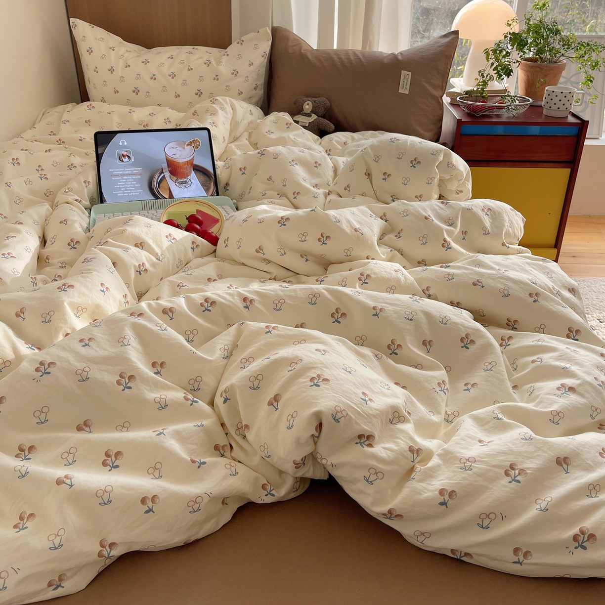 91家纺网 家纺一手货源 找家纺 轻奢坊 2026新款水洗棉可露丽撞色四件套 可露丽樱