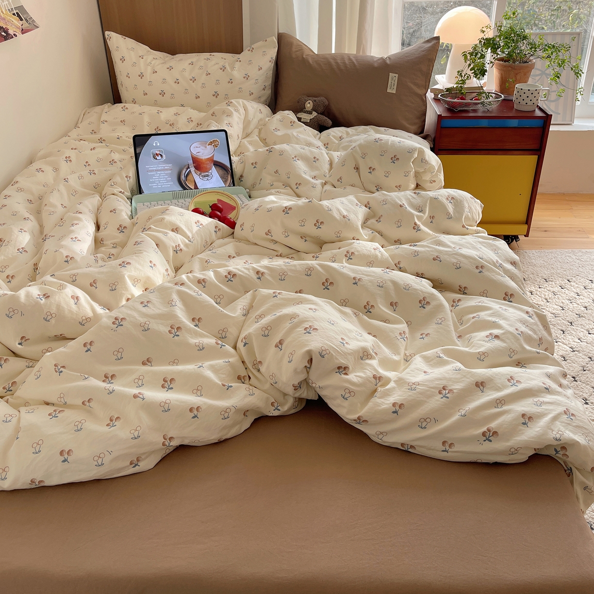 91家纺网 家纺一手货源 找家纺 轻奢坊 2026新款水洗棉可露丽撞色四件套 可露丽樱