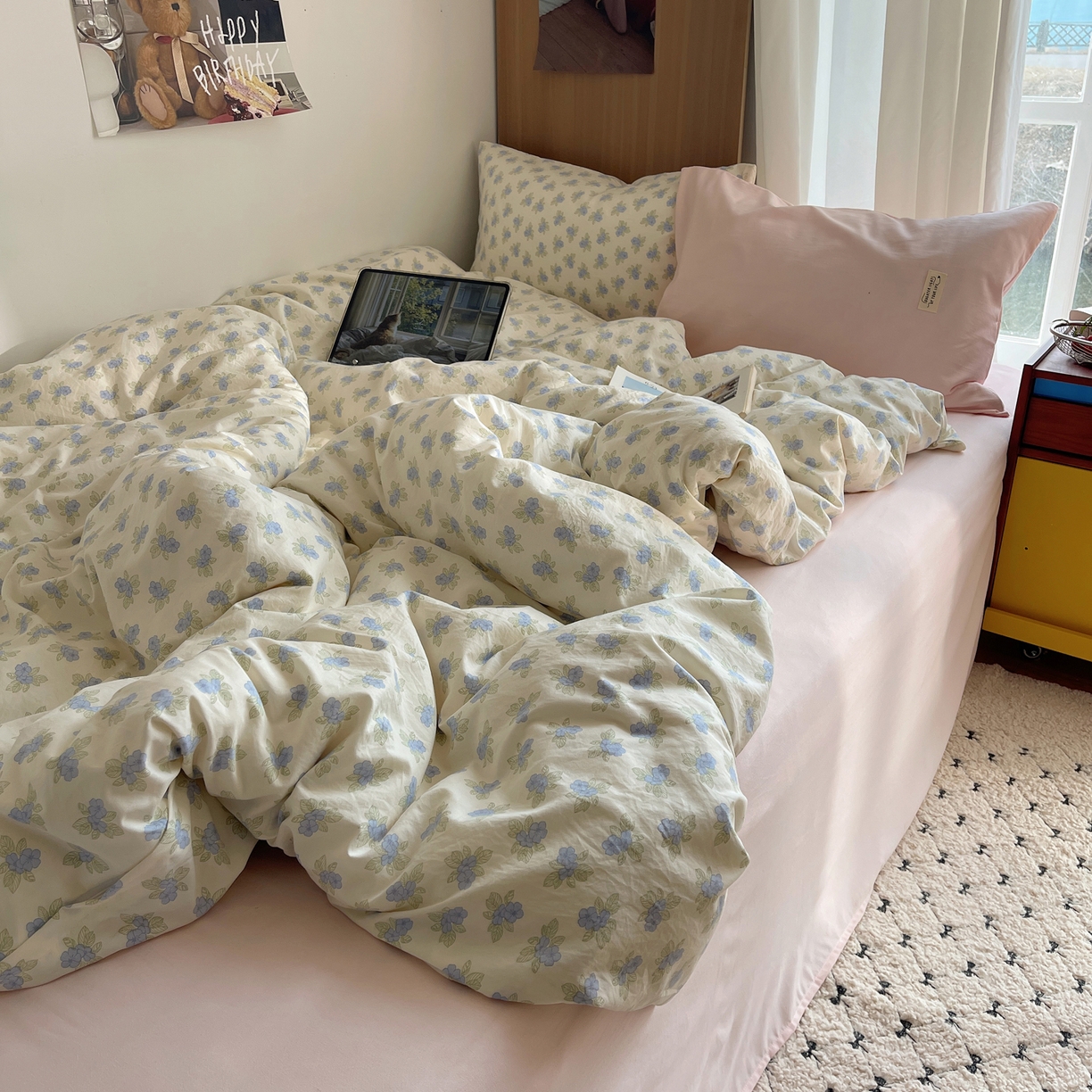 91家纺网 家纺一手货源 找家纺 轻奢坊 2026新款水洗棉可露丽撞色四件套 可露丽花