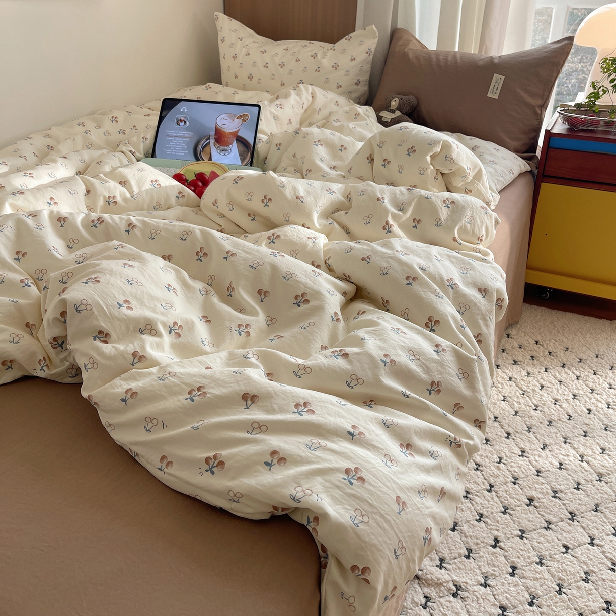 91家纺网 家纺一手货源 找家纺 轻奢坊 2026新款水洗棉可露丽撞色四件套 可露丽樱