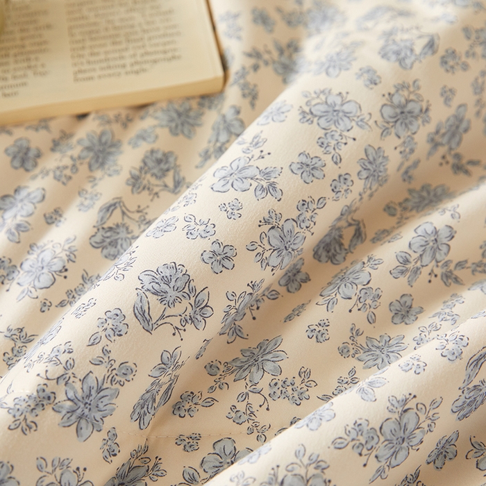 91家纺网 家纺一手货源 找家纺 海洋家纺 2026新款100%新疆棉花印花夏被亲肤仿棉夏凉被纯手包边空调被薄被子 青花瓷