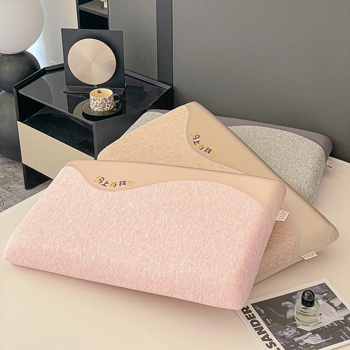 91家纺网 家纺一手货源 找家纺 她喜爱枕芯 2026春夏新款马上有钱记忆枕枕头枕芯-马上有钱 组合图仅供展示不可下单