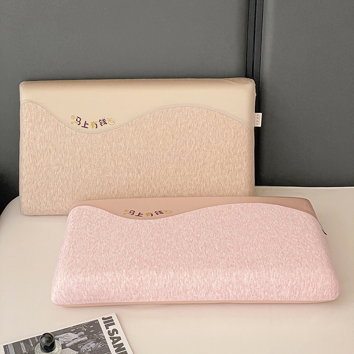 91家纺网 家纺一手货源 找家纺 她喜爱枕芯 2026春夏新款马上有钱记忆枕枕头枕芯-马上有钱 组合图仅供展示不可下单