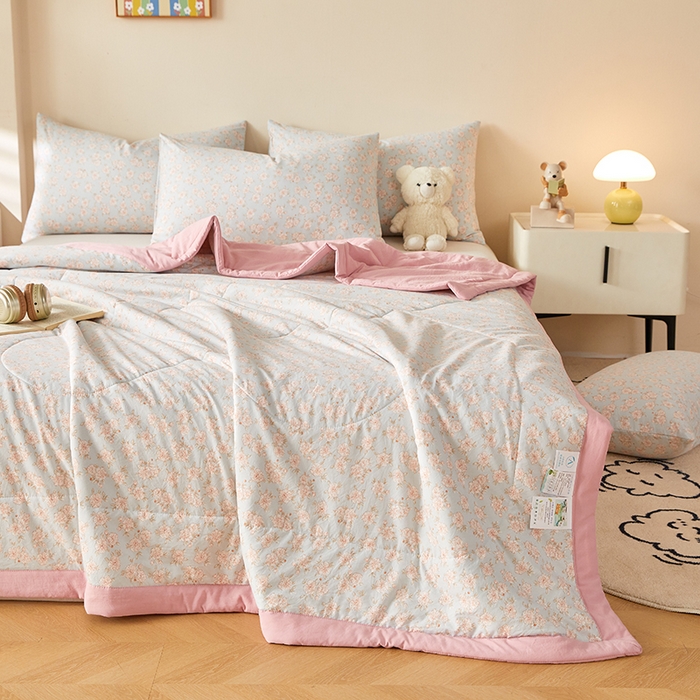 91家纺网 家纺一手货源 找家纺 海洋家纺 2026新款100%新疆棉花印花夏被亲肤仿棉夏凉被纯手包边空调被薄被子 清雅 兰