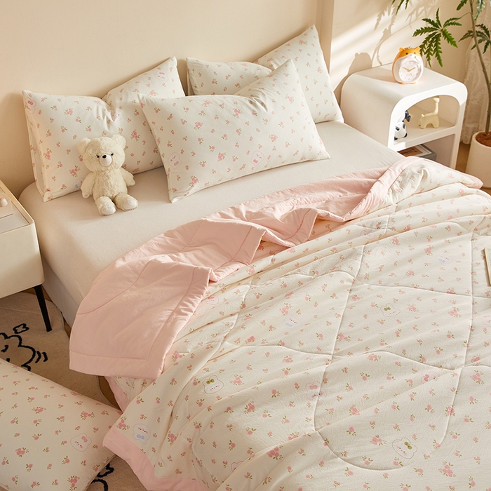 91家纺网 家纺一手货源 找家纺 海洋家纺 2026新款100%新疆棉花印花夏被亲肤仿棉夏凉被纯手包边空调被薄被子 甜心 粉