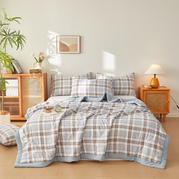 91家纺网 家纺一手货源 找家纺 海洋家纺 2026新款100%新疆棉花印花夏被亲肤仿棉夏凉被纯手包边空调被薄被子 英伦 蓝