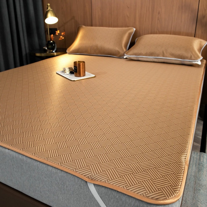 91家纺网 家纺一手货源 找家纺 莱家富 2026新款1800DA类抗菌艾草驱蚊碳光冰丝凉席三件套 饼干花-棕