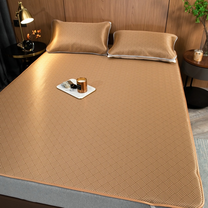 91家纺网 家纺一手货源 找家纺 莱家富 2026新款1800DA类抗菌艾草驱蚊碳光冰丝凉席三件套 饼干花-棕