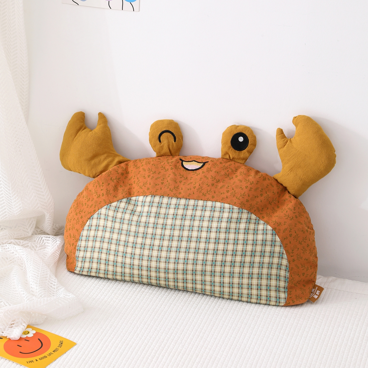 芯洲 2026春夏新款可爱小螃蟹荞麦枕儿童学生靠枕抱枕枕头枕芯 小螃蟹-桔