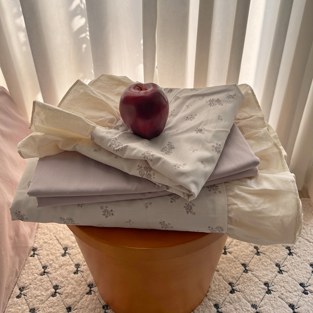 91家纺网 家纺一手货源 找家纺 艾咪-Amy ntmy 2026新款法式田园风全棉纯棉花边款四件套 紫菀